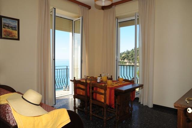 Holiday'S Beach Aparthotel Ventimiglia Exterior foto